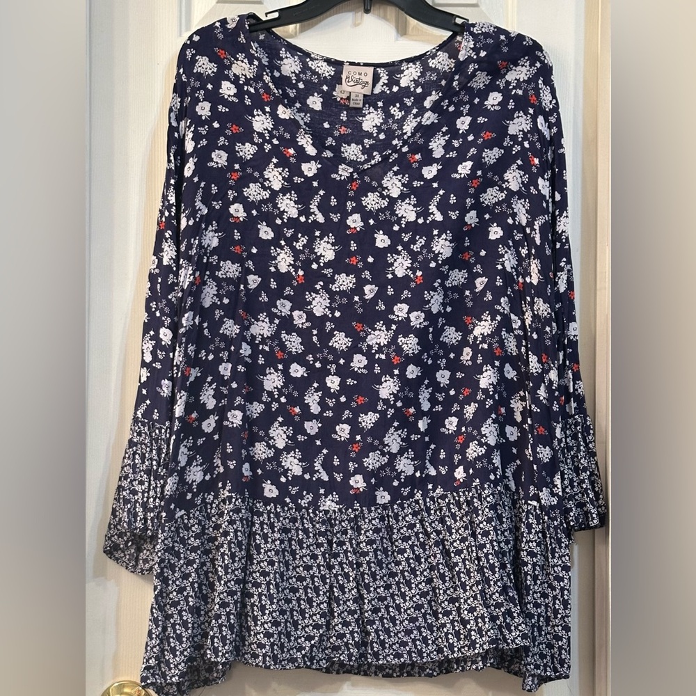 Como Vintage Blue Flower print 3/4 length sleeves, Size 3X